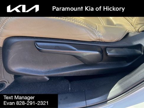 Used 2017 Honda CR-V LX image 19