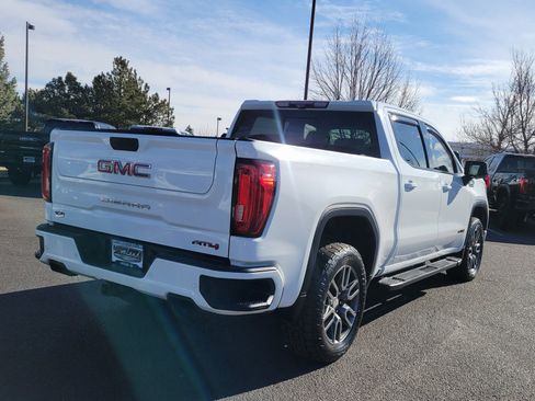 Used 2020 GMC Sierra 1500 AT4 w/ AT4 Premium Package image 3