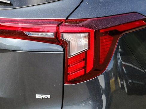 New 2025 Kia Seltos SX w/ SX Sunroof Package image 10