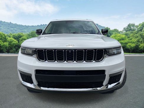 Used 2022 Jeep Grand Cherokee L Limited w/ Luxury Tech Group II AWD/4WD image 24