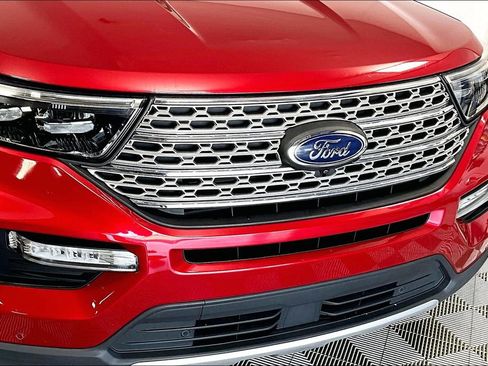 Used 2023 Ford Explorer Limited image 30
