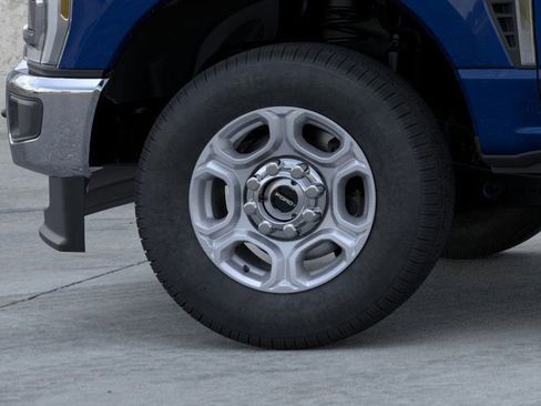 New 2026 Ford F250 XLT image 19