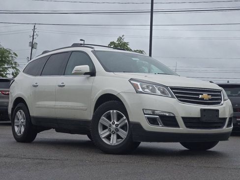 Used 2014 Chevrolet Traverse LT AWD/4WD image 2