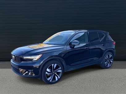 Certified 2025 Volvo XC40 B5 Plus