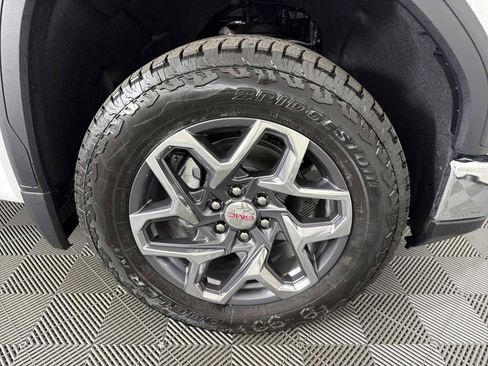 New 2026 GMC Sierra 1500 SLT w/ X31 Off-Road Package AWD/4WD image 10