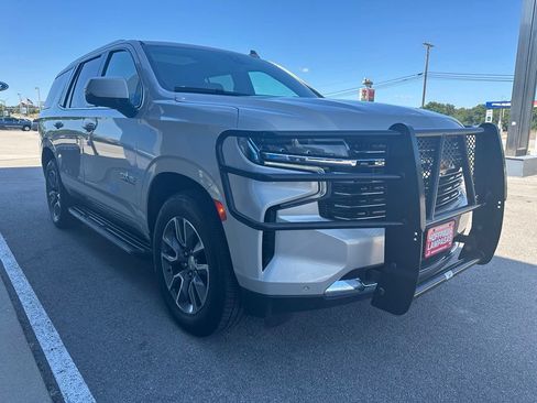 Used 2021 Chevrolet Tahoe LT w/ LT Signature Package AWD/4WD image 7