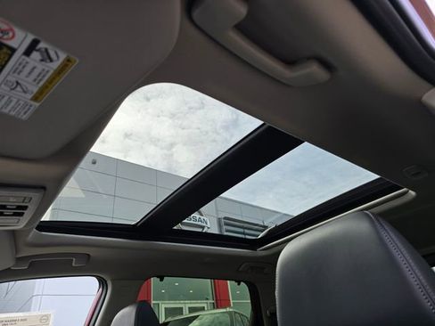 New 2026 Nissan Rogue Platinum image 22