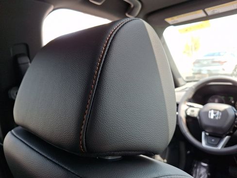 Used 2024 Honda CR-V Sport Touring image 9