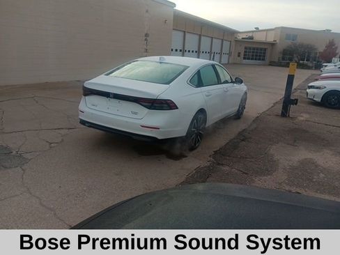 New 2025 Honda Accord Touring image 4