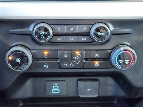 Used 2024 Ford F250 XL image 17