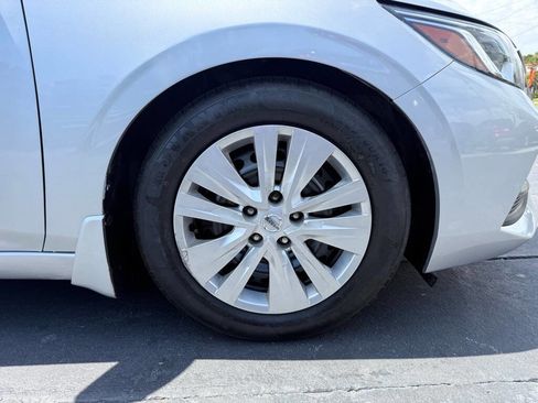 Used 2020 Nissan Sentra S FWD image 28