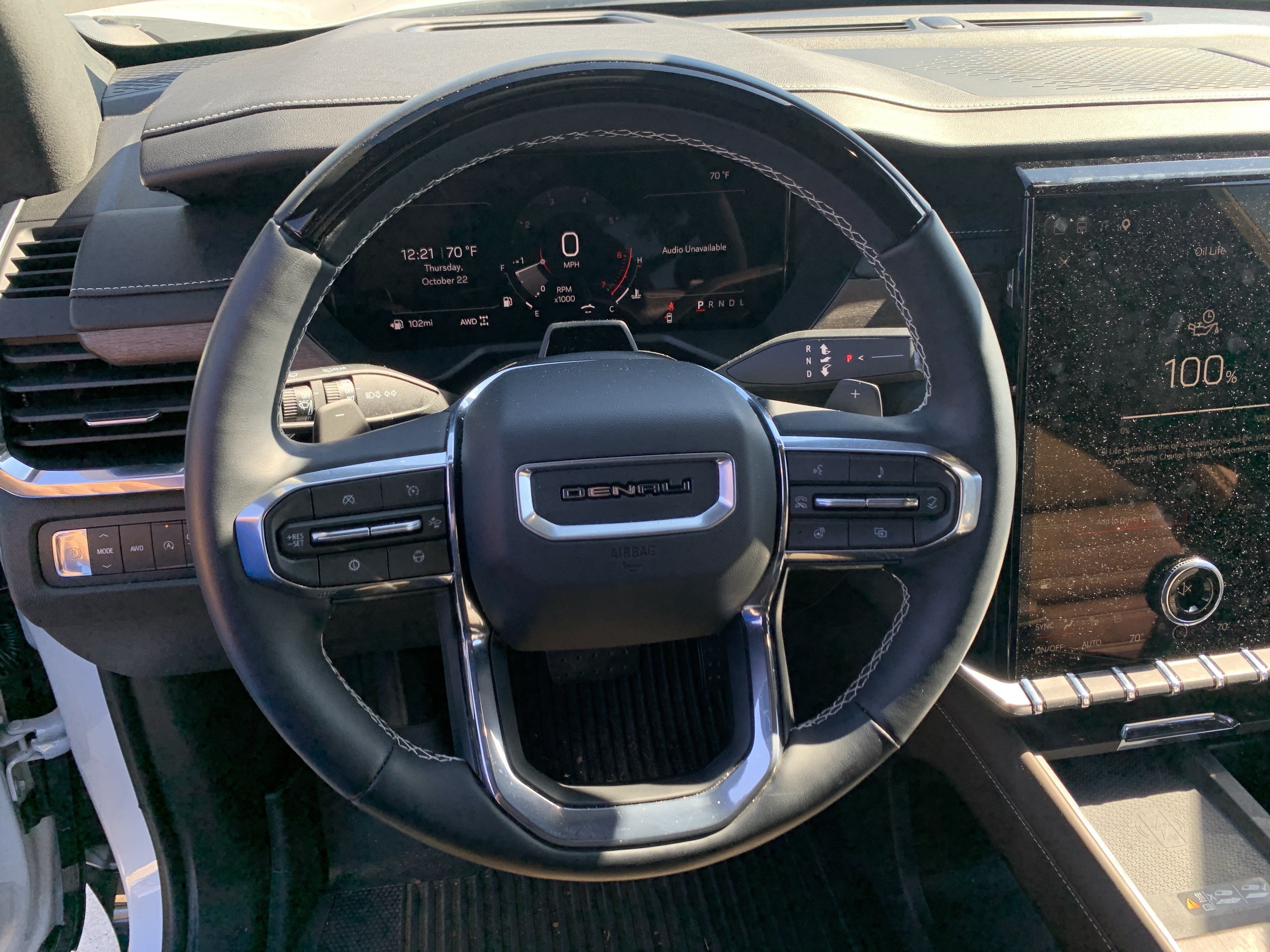 Used 2026 GMC Acadia Denali Ultimate w/ LPO, Floor Liner Package AWD/4WD image 18