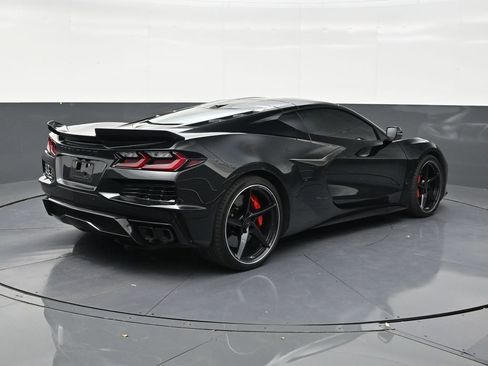 Used 2025 Chevrolet Corvette E-Ray AWD/4WD image 5