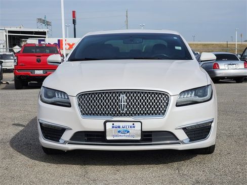 Used 2017 Lincoln MKZ Reserve image 2