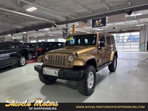 Used 2015 Jeep Wrangler Unlimited Sahara image 1