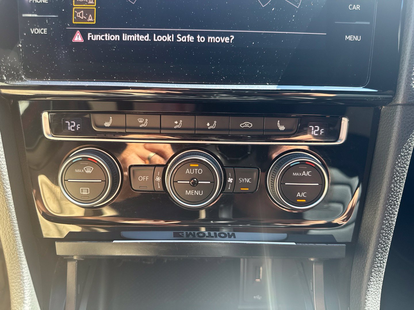 Used 2019 Volkswagen Golf R 4-Door AWD/4WD image 26