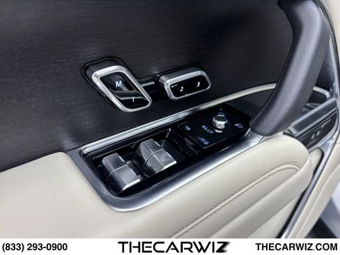 Used 2023 Land Rover Range Rover Long Wheelbase Autobiography AWD/4WD image 44