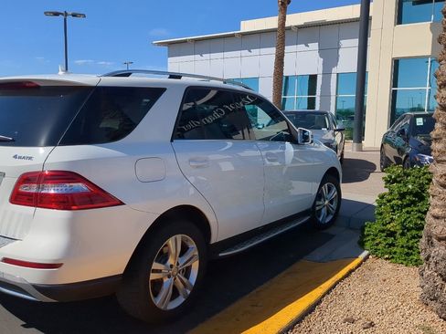 Used 2015 Mercedes-Benz ML 350 4MATIC image 4