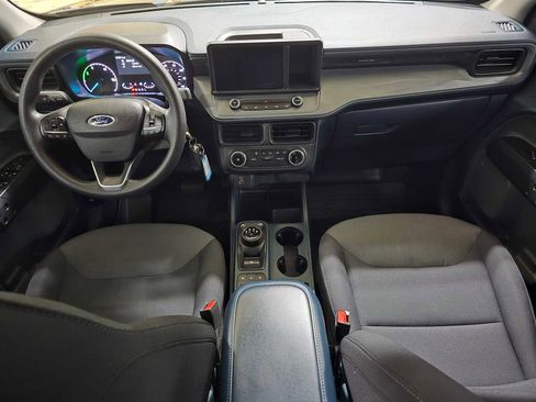 Used 2023 Ford Maverick XL image 18