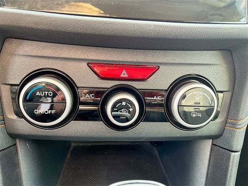 Used 2023 Subaru Crosstrek 2.0i Premium image 15