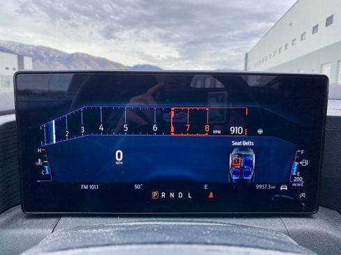 Used 2025 Ford Mustang Coupe image 13