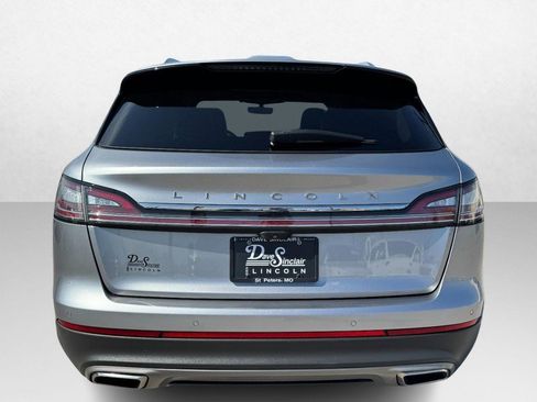 Used 2021 Lincoln Nautilus Reserve image 6