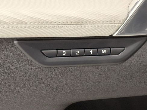 New 2025 Land Rover Discovery Sport Dynamic SE image 14