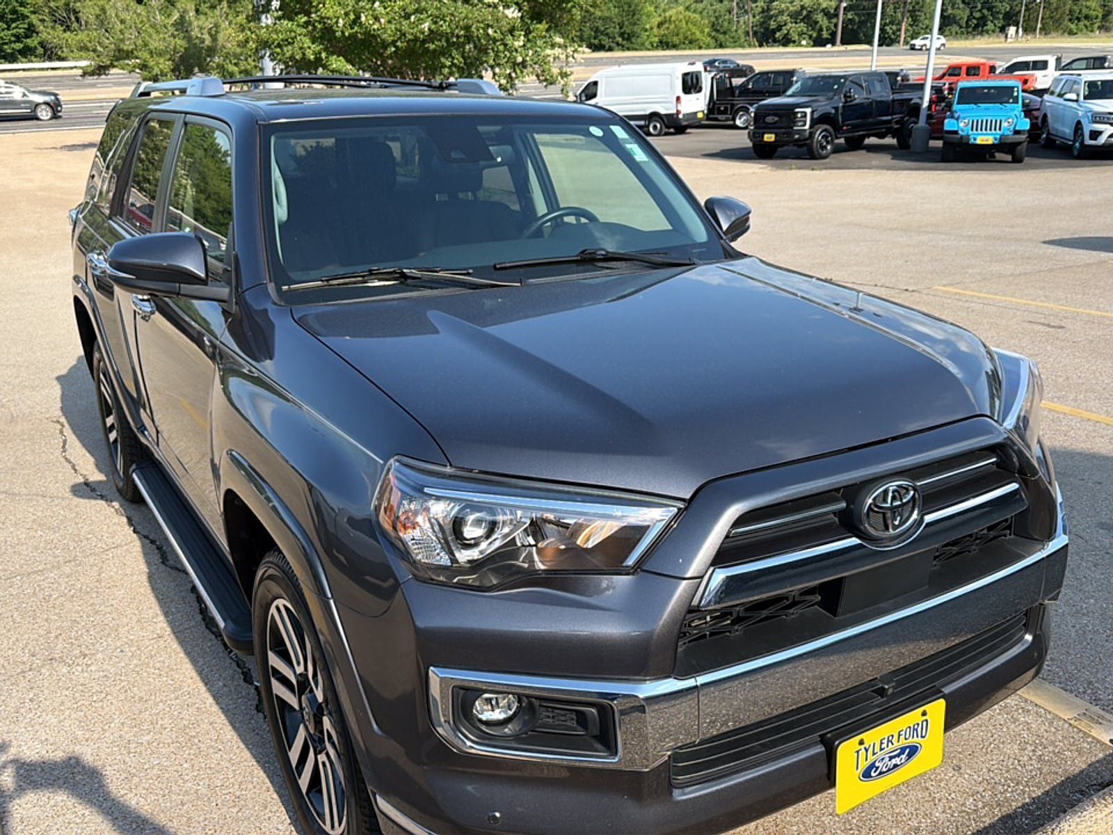 Used 2023 Toyota 4Runner Limited AWD/4WD image 19