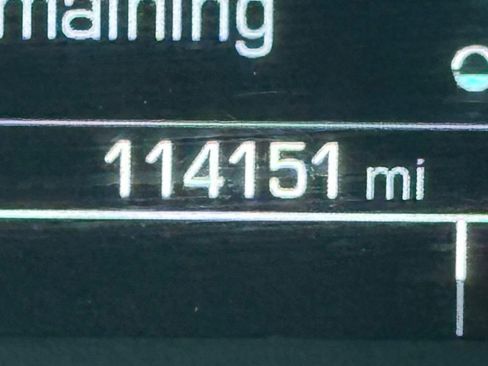 Used 2018 Chevrolet Malibu LT image 33