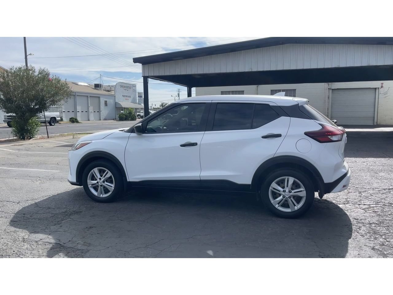 Used 2023 Nissan Kicks S FWD image 8