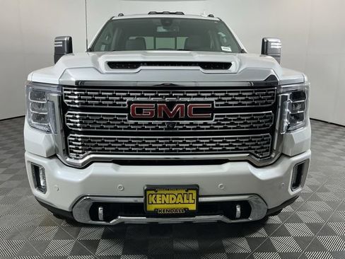 Used 2022 GMC Sierra 3500 Denali AWD/4WD image 2