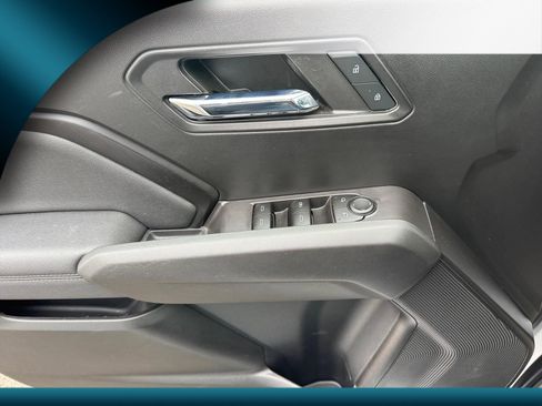 Used 2023 Chevrolet Colorado LT w/ LT Convenience Package III image 17