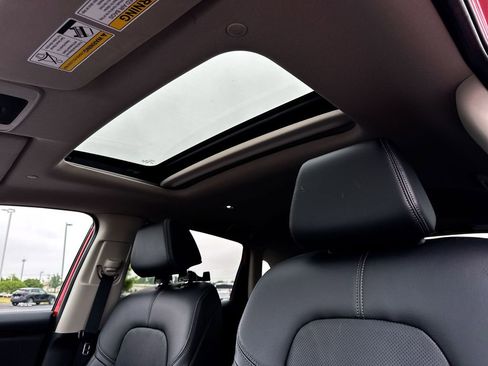 Used 2024 Honda HR-V EX-L image 21
