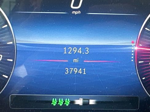 Certified 2023 Mercedes-Benz C 300 Sedan image 4