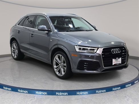 Used 2016 Audi Q3 2.0T Prestige w/ Prestige Package image 4