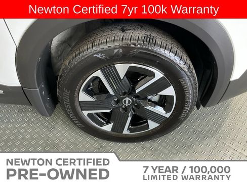 Used 2025 Nissan Kicks SR FWD image 42