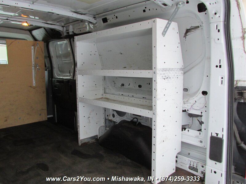 Used 2016 Ford Transit 250 130 Low Roof RWD image 11