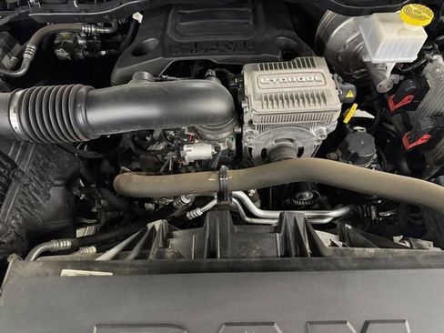 Used 2022 RAM 1500 Big Horn AWD/4WD image 6