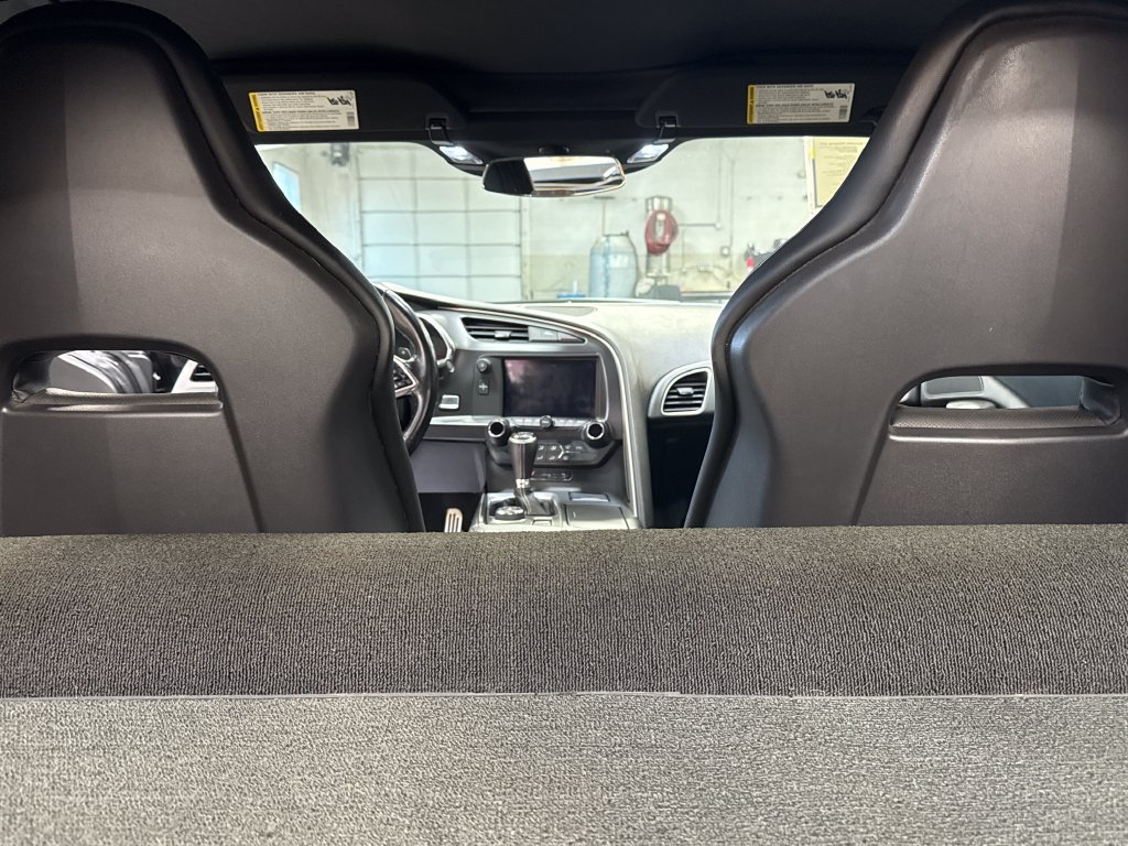 Used 2019 Chevrolet Corvette Stingray Coupe w/ 1LT RWD image 17