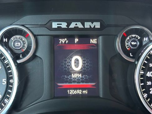 Used 2023 RAM 1500 Big Horn AWD/4WD image 23
