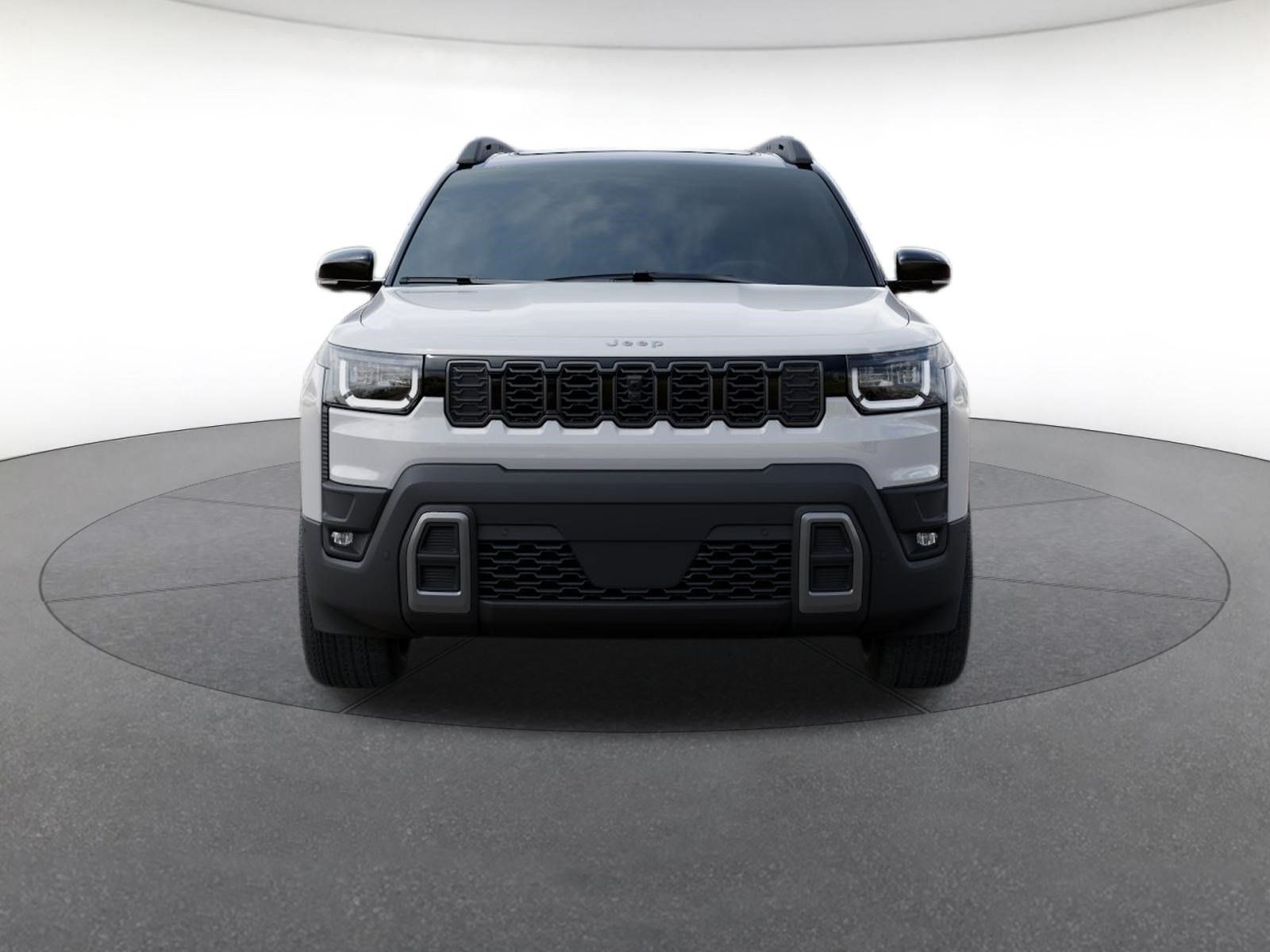 New 2026 Jeep Cherokee Overland w/ Trailer Tow Group AWD/4WD image 6
