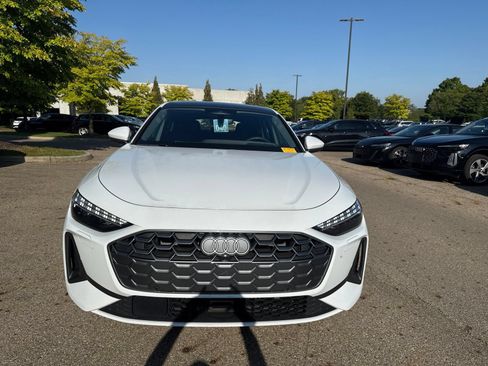 Used 2025 Audi A5 2.0T Premium Plus w/ Premium Plus AWD/4WD image 8