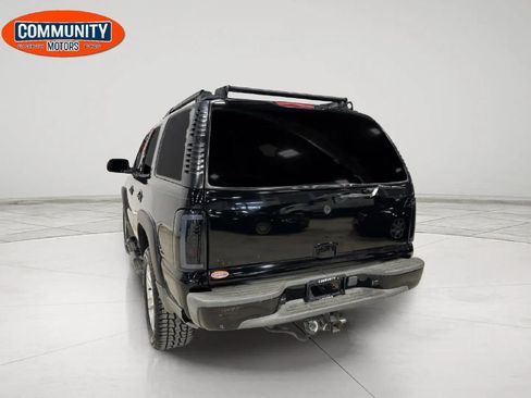 Used 2005 Chevrolet Tahoe Z71 w/ Preferred Equipment Group AWD/4WD image 5