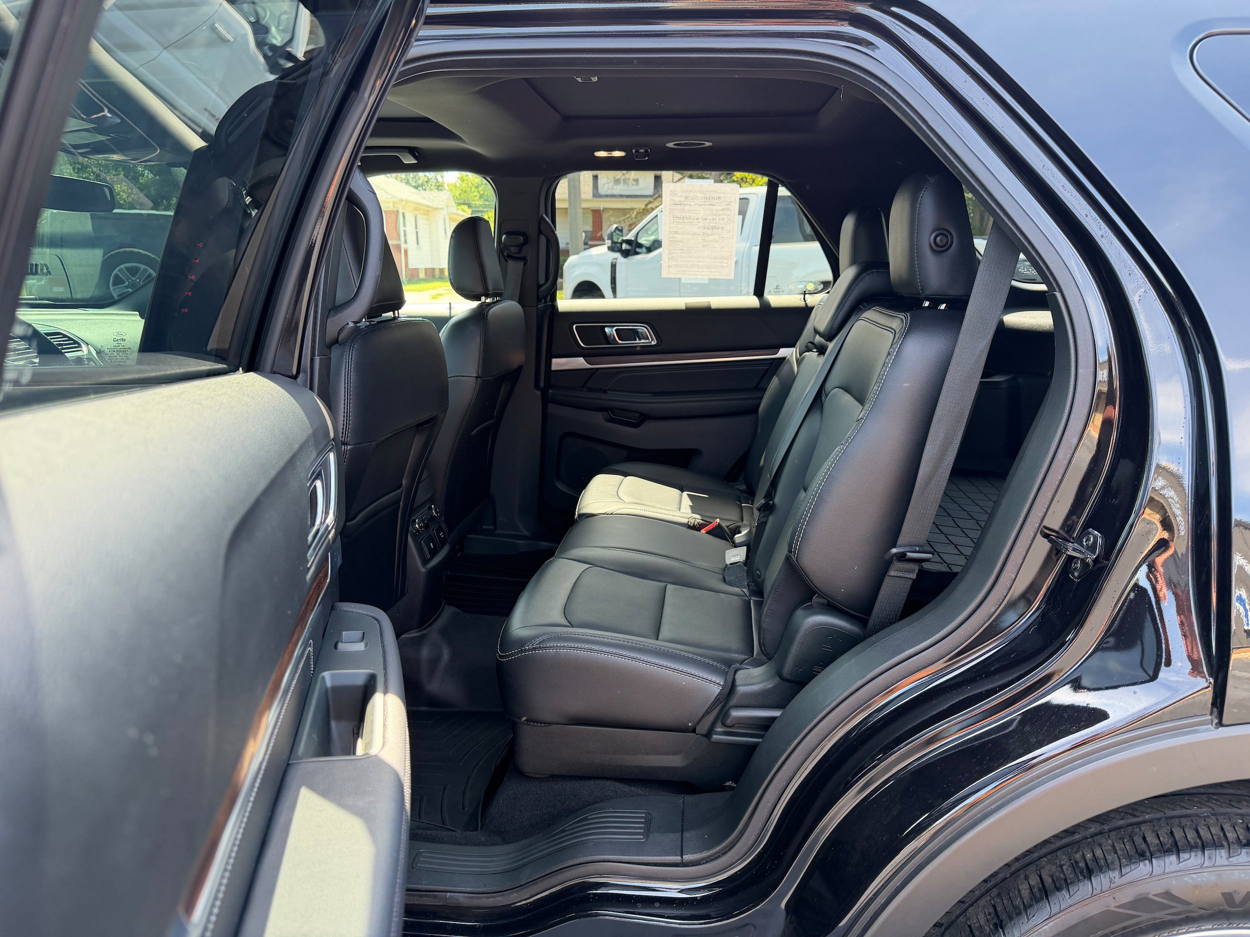 Used 2019 Ford Explorer Limited AWD/4WD image 13