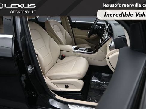 Used 2020 Mercedes-Benz GLC 300 image 27