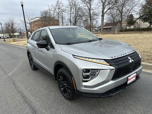 Used 2023 Mitsubishi Eclipse Cross LE image 23