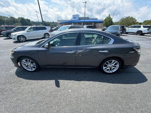 Used 2009 Nissan Maxima 3.5 SV FWD image 26