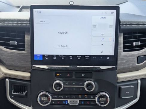 Used 2024 Ford Expedition Max Limited AWD/4WD image 15