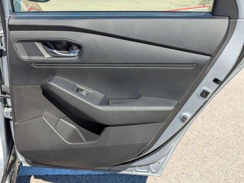 Used 2025 Honda Accord Sport image 26