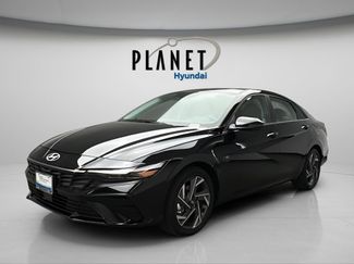 Certified 2025 Hyundai Elantra Limited FWD video 2